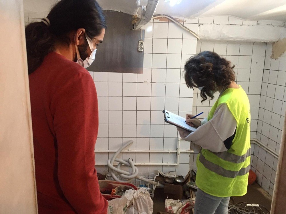 İ̇zmir’de Sel Felaketinden Etkilenen 948 Hane Ve İş Yerine Destek Kararı