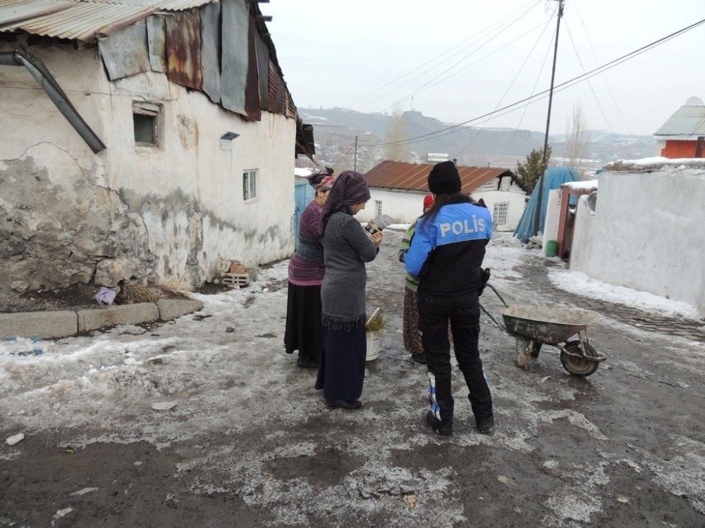 Kars’ta Polis Vatandaşları Uyardı