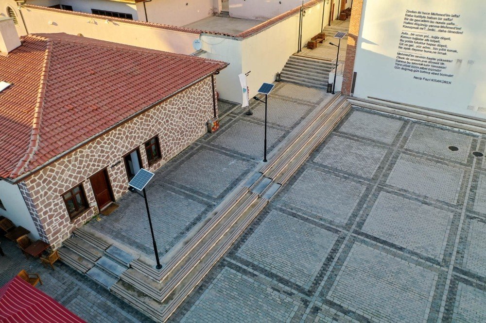 Ulucanlar’da Çevreci Aydınlatma