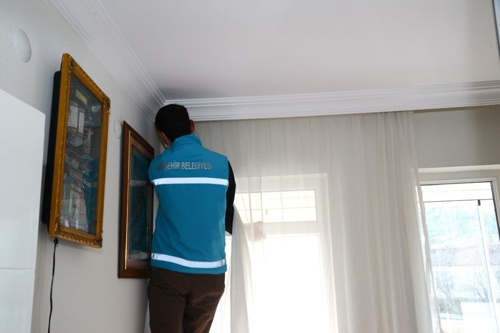 Belediye, ’konut Temizliği’ Sosyal Projesini Hayata Geçirdi