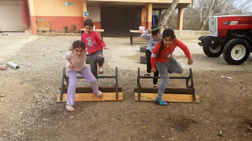 Çocukların Survivor’u Renkli Görüntüler Oluşturdu