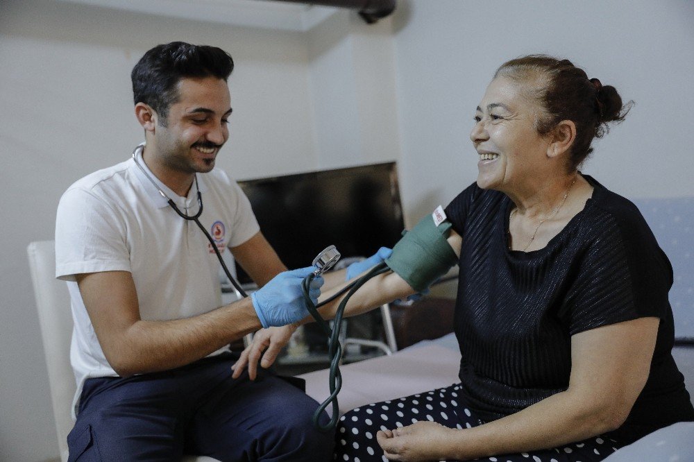 Denizli Büyükşehirin İyilik Melekleri 19 İlçe Ve 616 Mahallede
