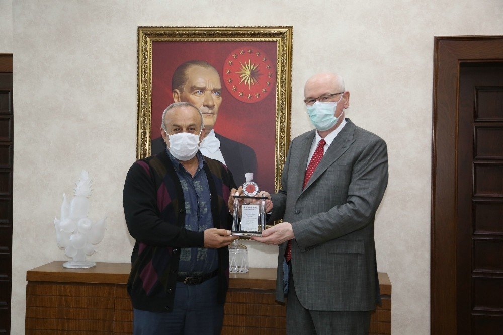 Doğançayırlılardan Başkan Kurt’a Teşekkür Ziyareti