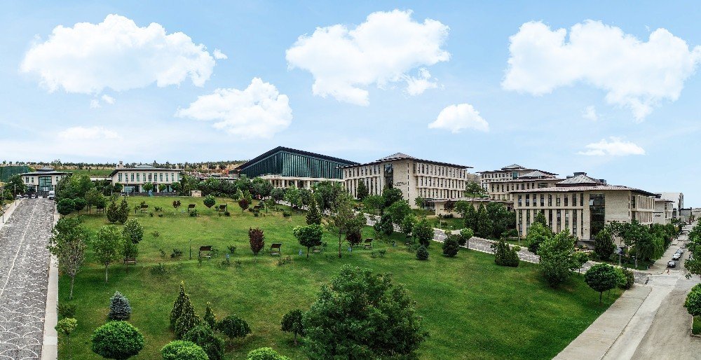 Hkü Öğretim Üyesi Prof. Dr. Atilla Elçi̇, Ieee’nin Kıdemli Üyesi Oldu