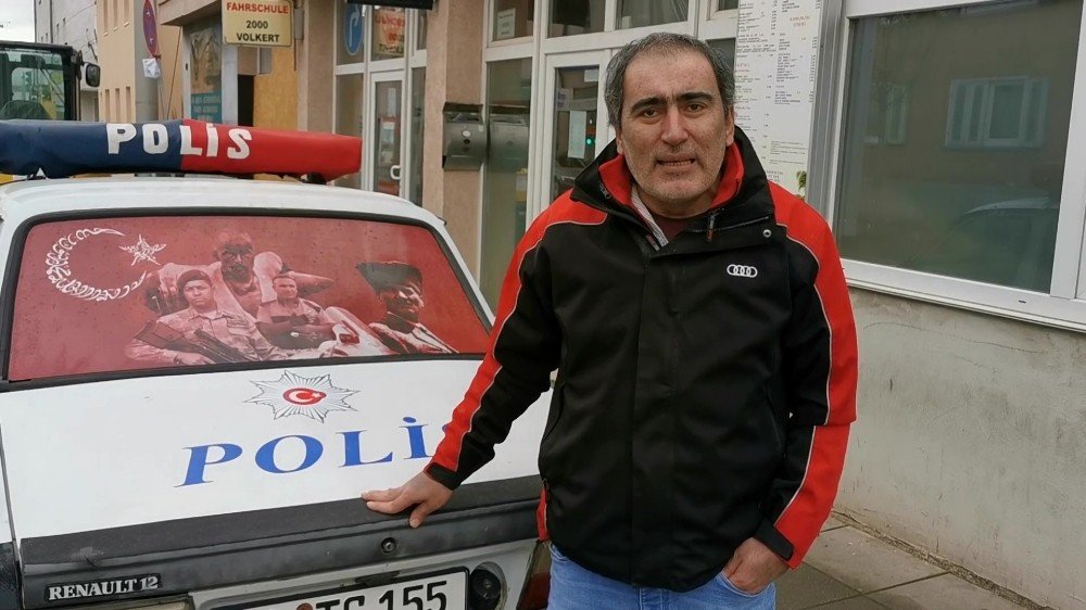 Anadol Ve Toros’la Gezdiği Almanya Sokaklarında Fenomen Oldu
