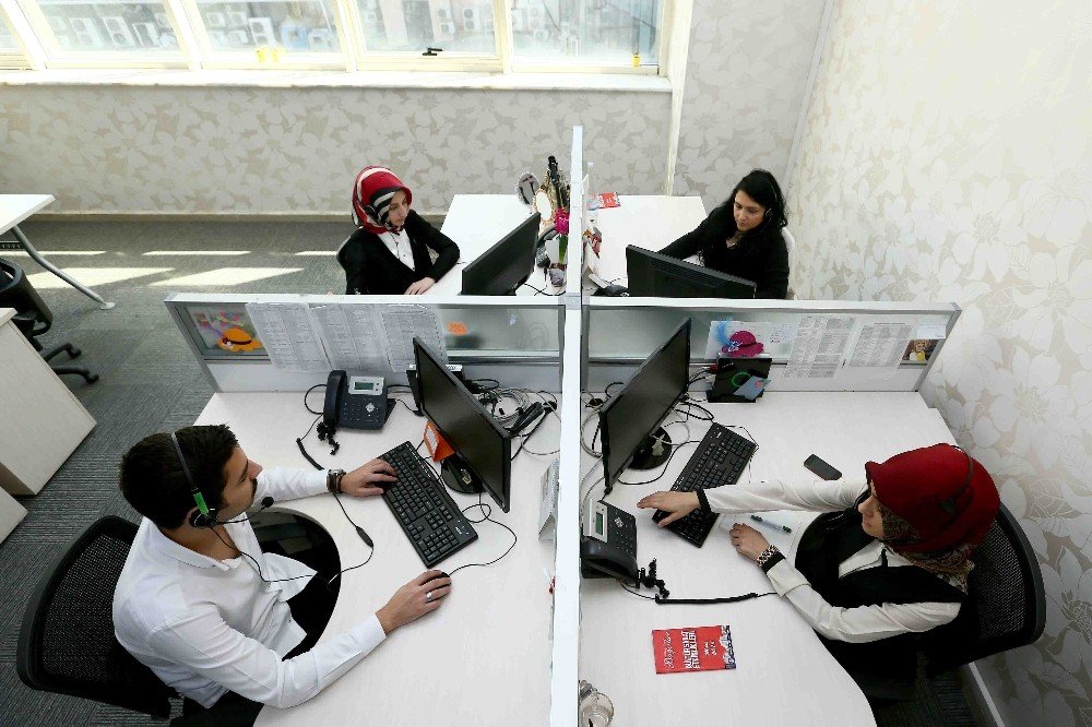 Bağcılar Belediyesi’nde 10 Saniyede Vatandaşa Cevap