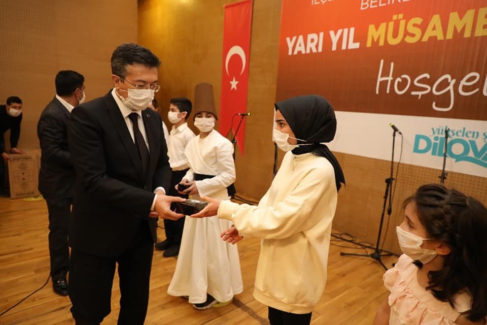 Dilovalı Öğrencilere Şiirli, Müzikli Moral Etkinliği