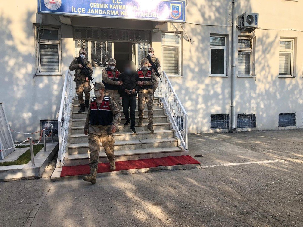Diyarbakır’da 11 Yıl Kesinleşmiş Hapis Cezası Bulunan Cezaevi Firarisi Yakalandı