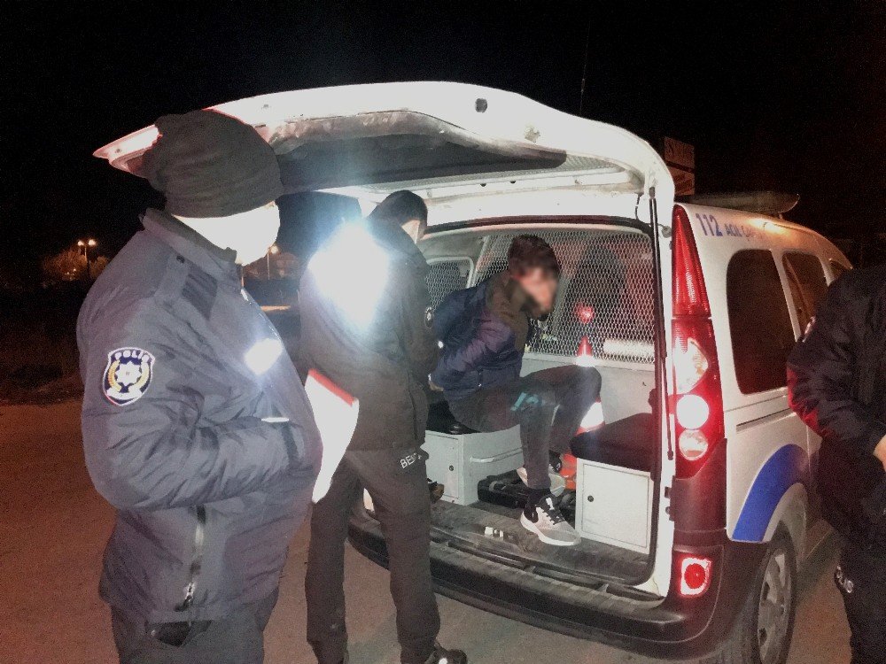 Hırsızlık Şüphelisinden Polise: "gözünle Gördün Mü Çaldığımı"