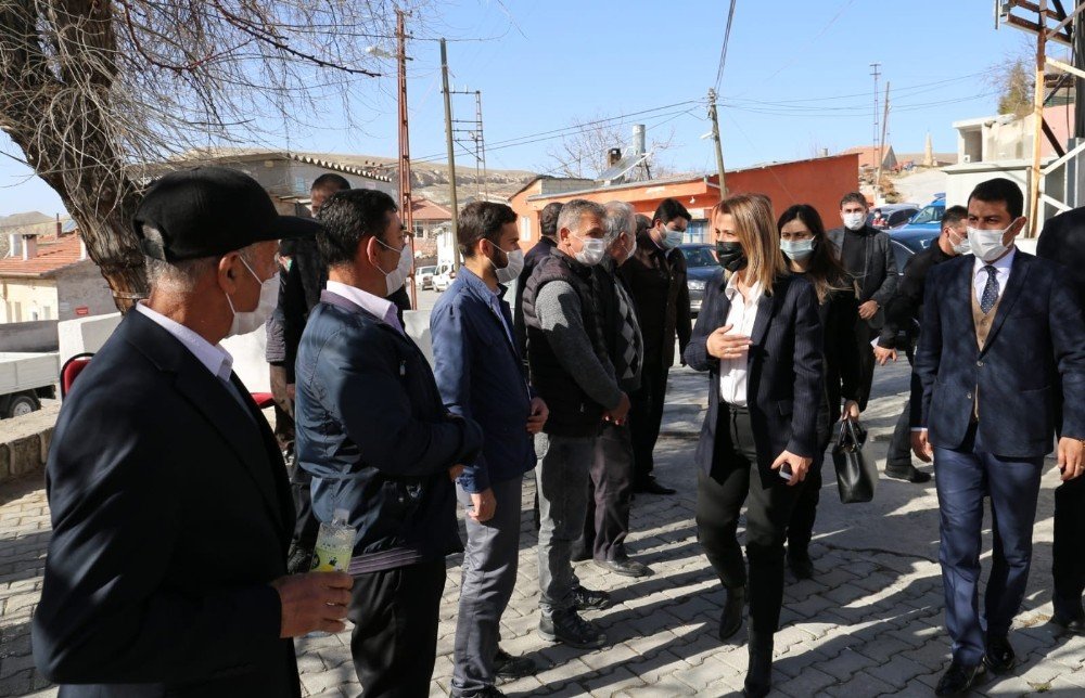 Vali Becel, Bozca Köyünü Ziyaret Etti