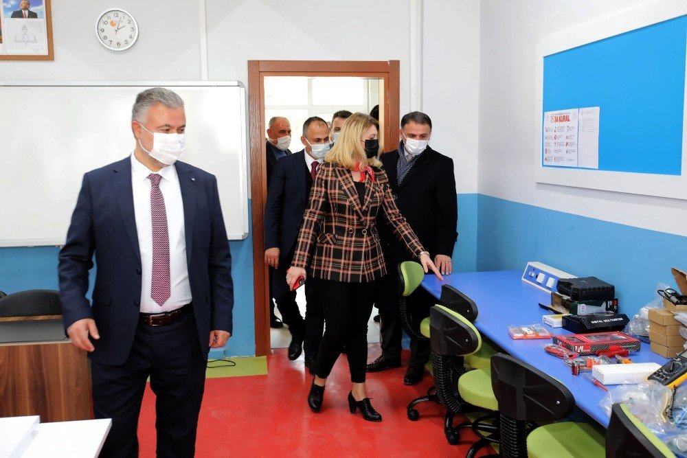 Tarım Lisesi Üniversitede Eğitim Verecek
