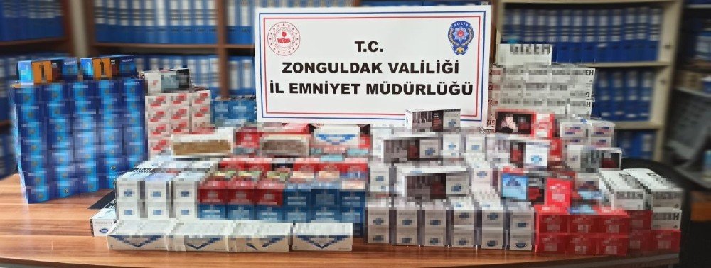 Çok Miktarda Kaçak Makaron Ve İçki Ele Geçirildi