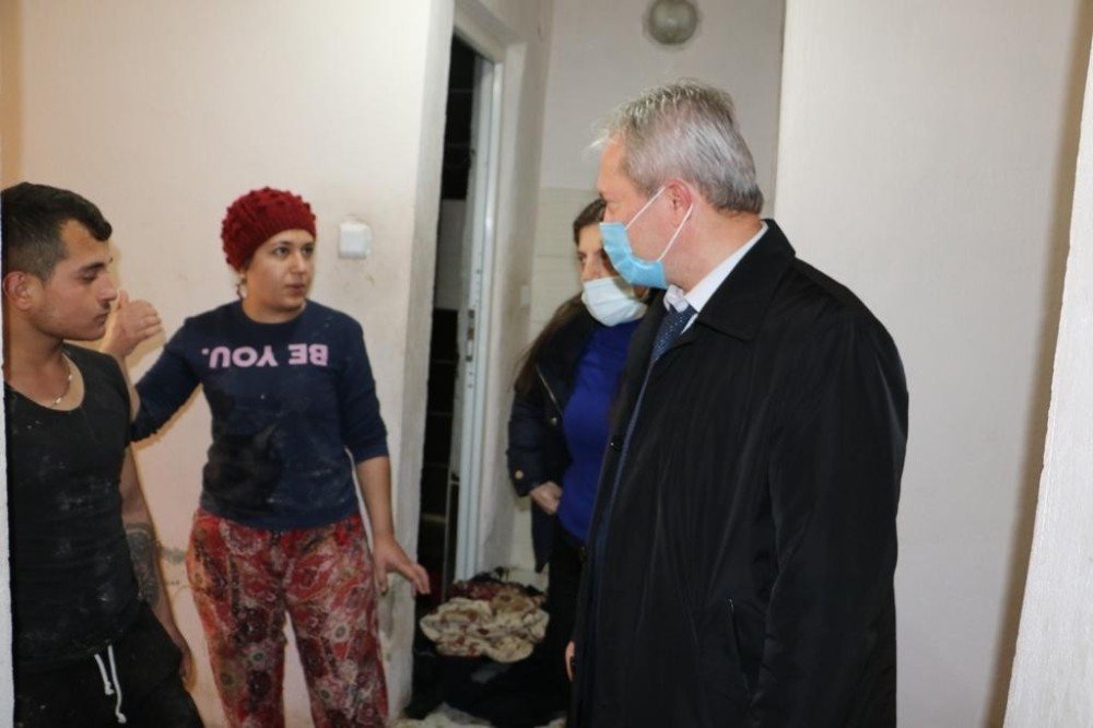 Soma’da Vatandaşların Yaraları Sarılıyor