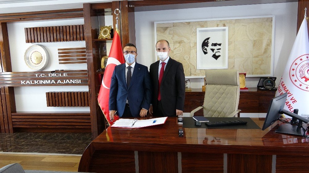 Mardin’de Bi̇k, Basın Çalışanlarını Siber Güvenlik Konusunda Bilgilendirecek