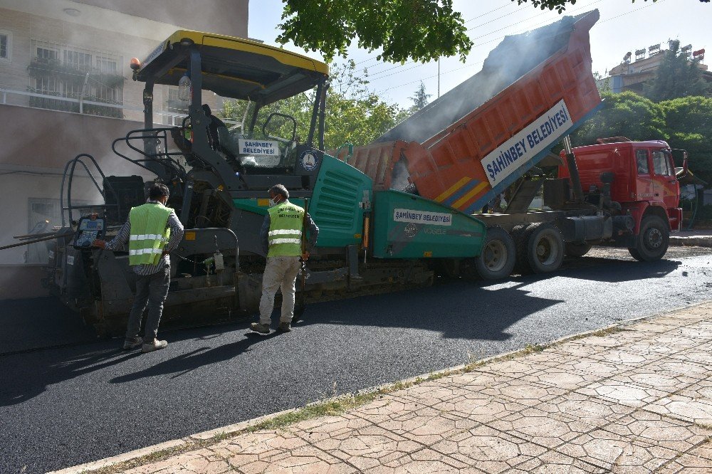 Şahinbey’de 145 Bin Ton Asfalt 126 Bin Metrekare Kilit Taşı Hizmeti