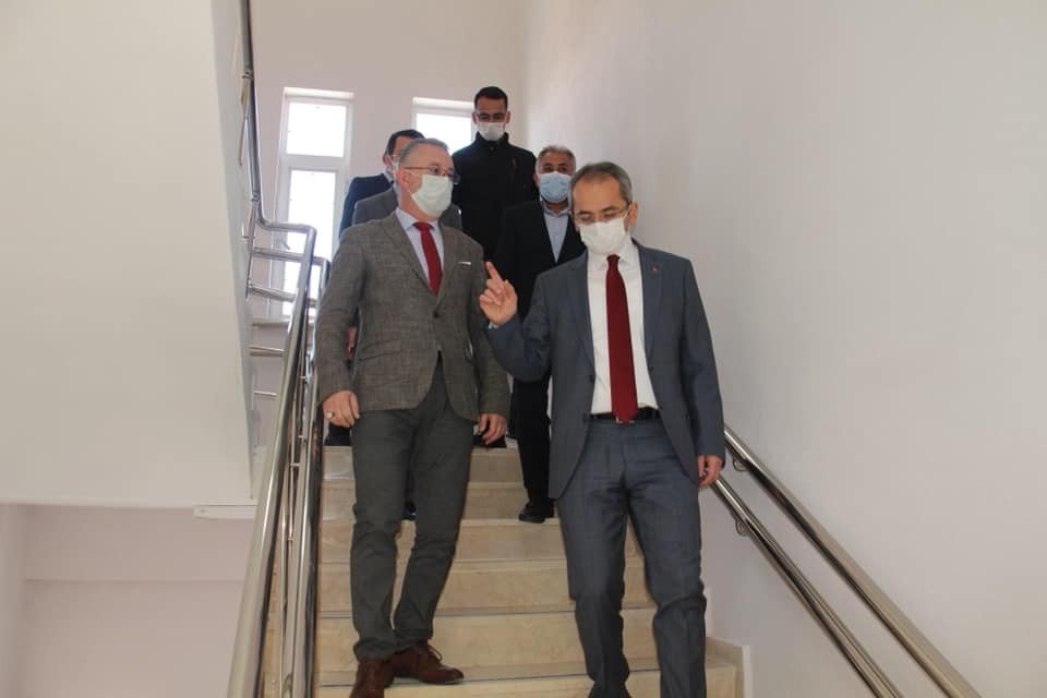 Kaymakam Pişkin, Atatürk İ̇lkokulu’nu İnceledi