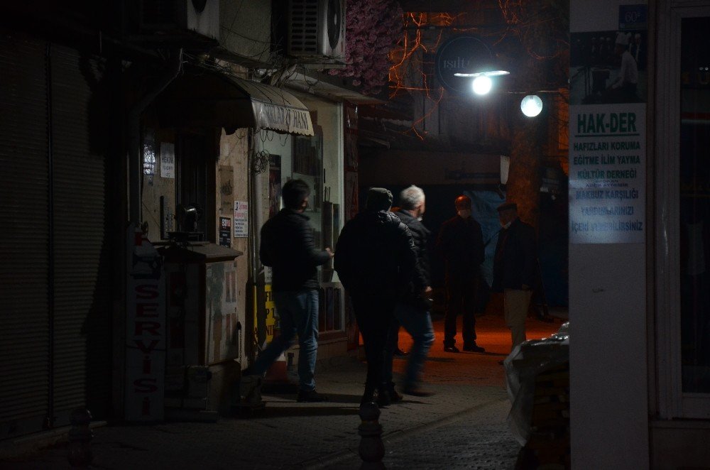 Ordu’da Polisten Kumar Baskını: 9 Kişiye Sosyal Mesafe Cezası