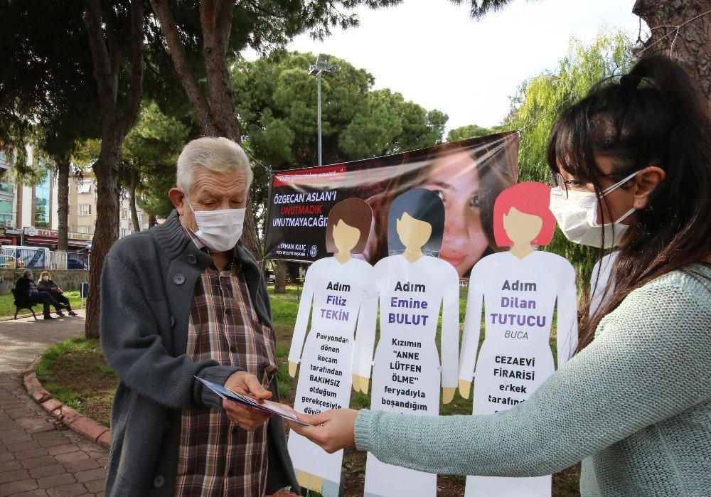 Özgecan Aslan İçin Şirinyer Parkı’nda Farkındalık Koridoru