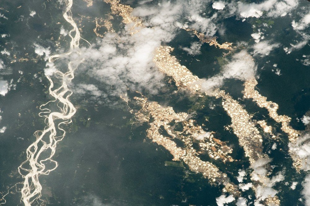Nasa Yayınladığı Fotoğraflarla Amazon’un "altın Nehirlerini" Ortaya Çıkardı