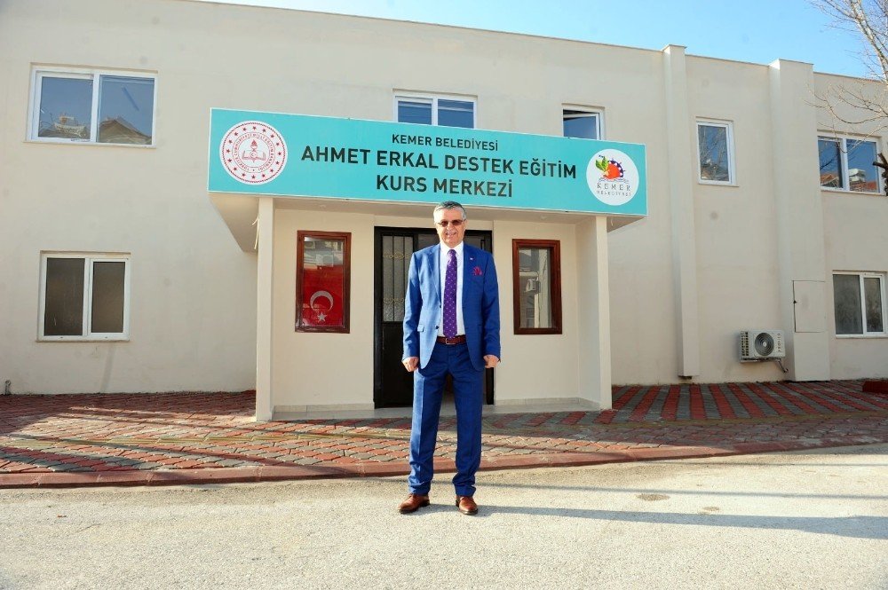 Kemer’de Destek Eğitim Kursları Devam Ediyor