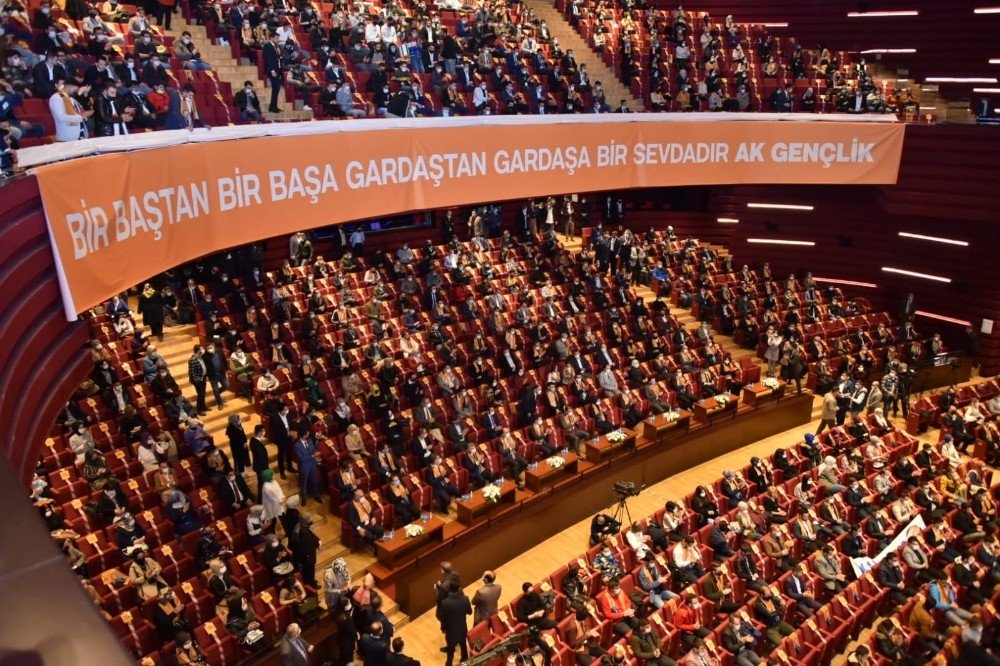 Ak Gençlik Konya’da Kongre Heyecanı