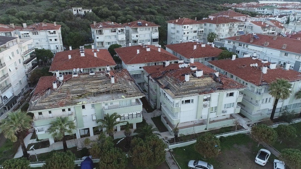 Ayvalık’ta Meydana Gelen Hortumun Bilançosu Gün Ağarınca Ortaya Çıktı