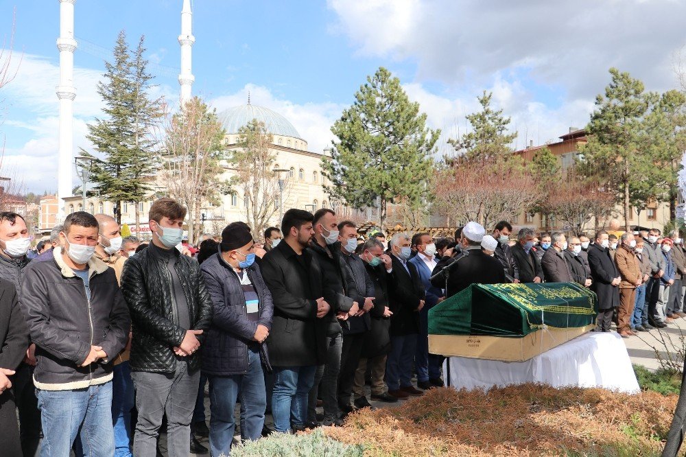 Makam Şoförü Son Yolculuğuna Uğurlandı
