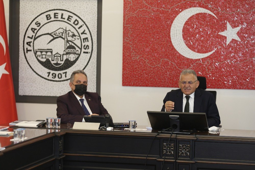 Büyükılıç, Talas’ta Yatırımları Masaya Yatırdı