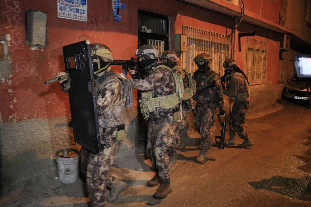 Adana’da Pkk/kck Operasyonunda 25 Gözaltı