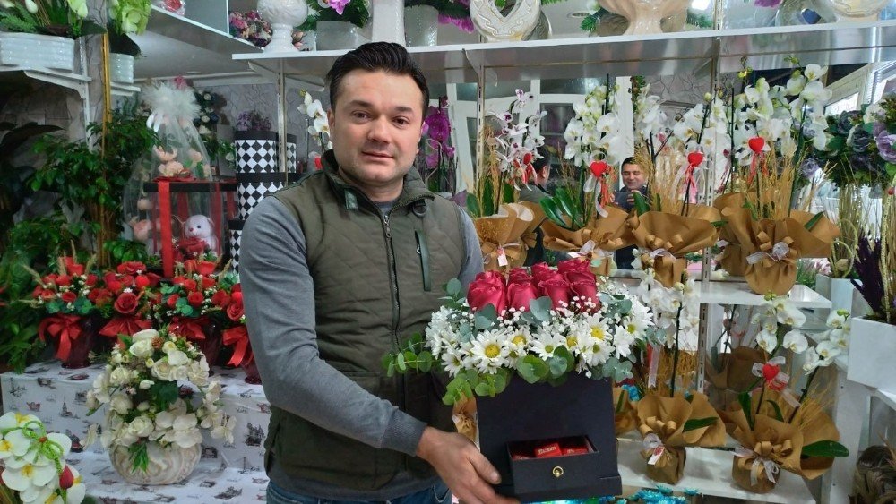 Kütahya’da 14 Şubat Hareketliliği
