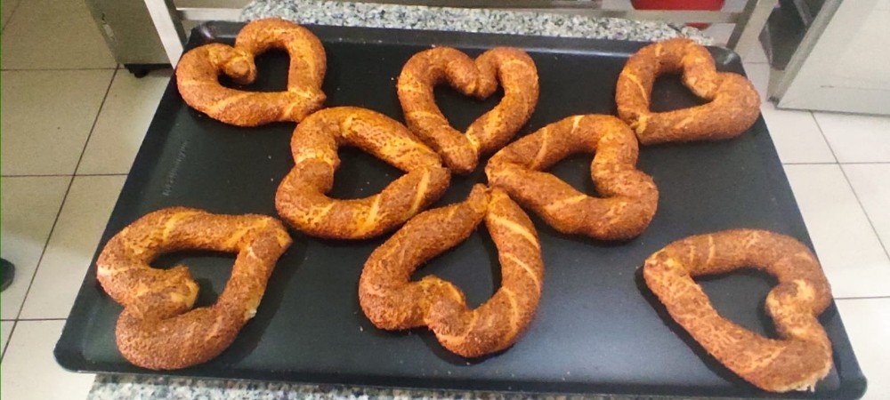Sevgililer Günü’ne Özel Simit