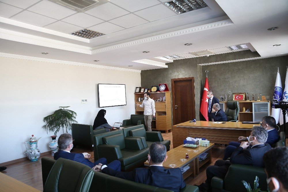 Kayseri Büyükşehir’den ‘akıllı Kavşak’ Uygulaması