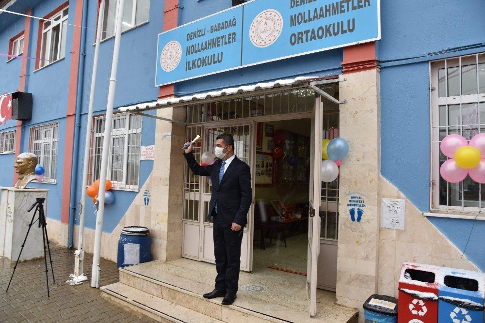 Denizli’de 31 Bin 601 Öğrenci İçin İlk Ders Zili Çaldı