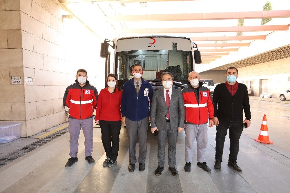 Kan Bağışı Kampanyasına Denizli Büyükşehir Deski̇’den 10. Kez Destek