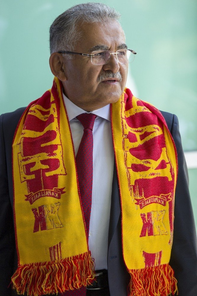 Başkan Büyükkılıç’tan "kayserispor" Açıklaması