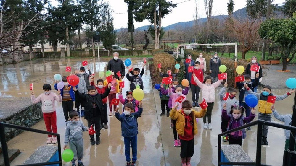 Muğla’da Köy Okullarında Ders Zili Çaldı