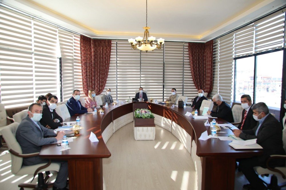 Edremit’te “bağımlılıkla Mücadele” Toplantısı