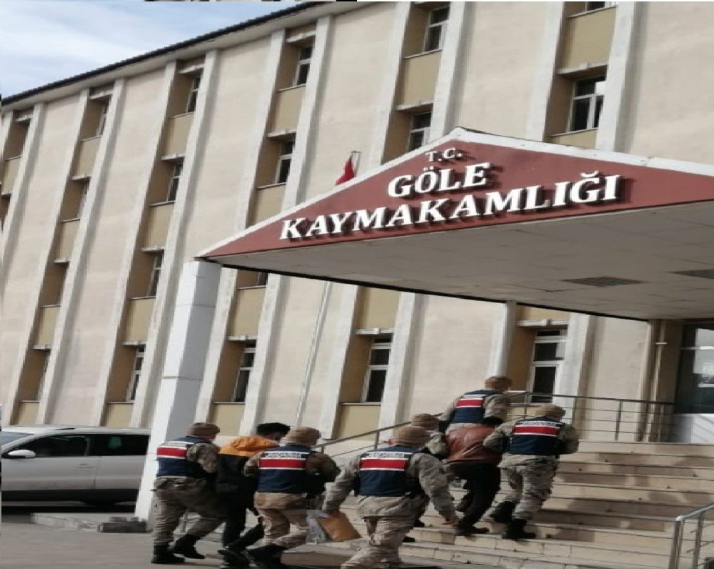 Ardahan’da Silah Ve Tarihi Eser Kaçakçılığı