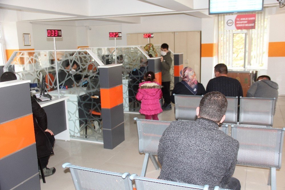 Erzincan’da 316 Kişi İsmini, 364 Kişi Soyadını Düzeltti