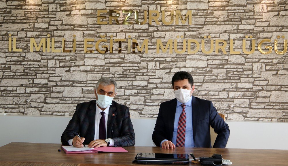 Büyükşehir Kentteki Mesleki Eğitim Kurslarını Güçlendiriyor