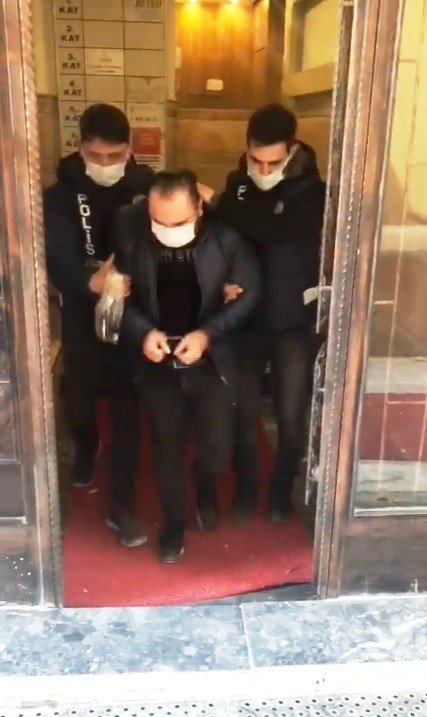 Şehit, Gaziler Ve Çocukları Adına Binlerce Lira Toplayıp Dolandırmışlar: 22 Gözaltı