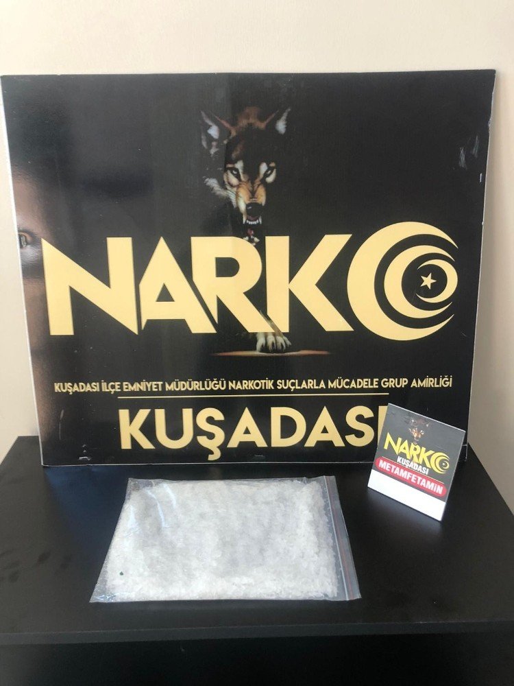 Kuşadası’nda Yarım Kilo Uyuşturucu Yakalandı