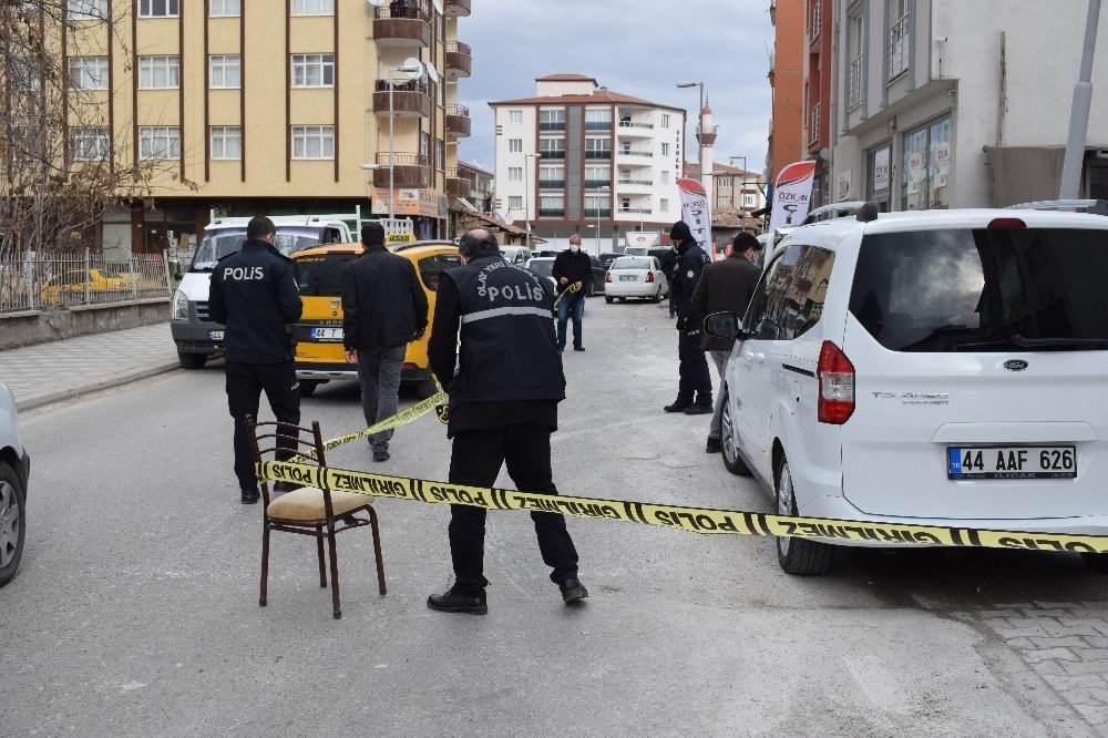 Malatya’da İki Grup Arasında Kavga: 2 Yaralı