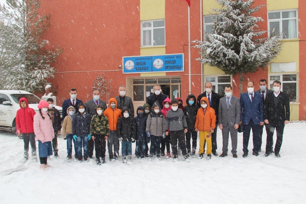 Tosya’da Heyecanla Beklenen Yüz Yüze Eğitim Başladı