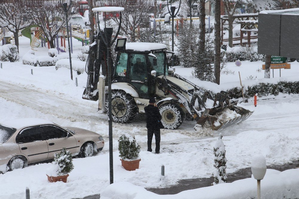 Havza’da Kar Kalınlığı 30 Santime Ulaştı