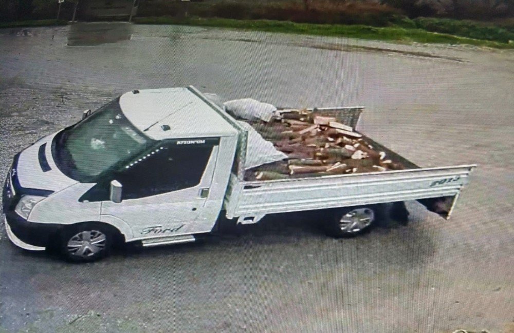 Denizli Jasat, 4 İlde 7 Yaşlıyı Dolandıran Hırsızlık Şebekesini 1 Günde Yakaladı