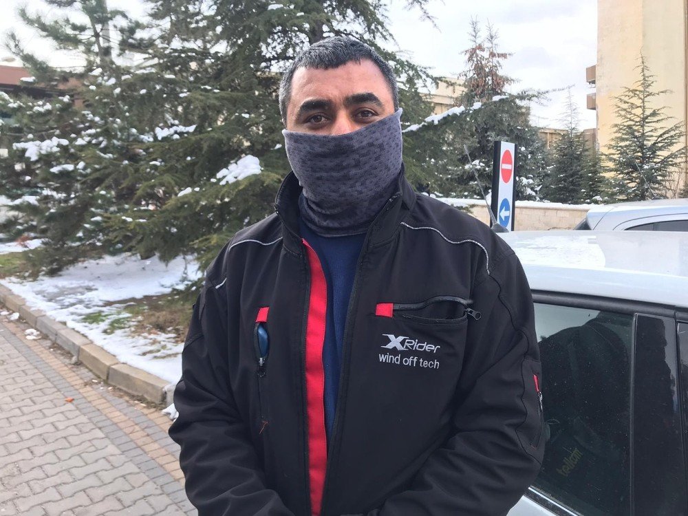 Anne, Baba Ve Çocukları Yan Yana Defnedilecek