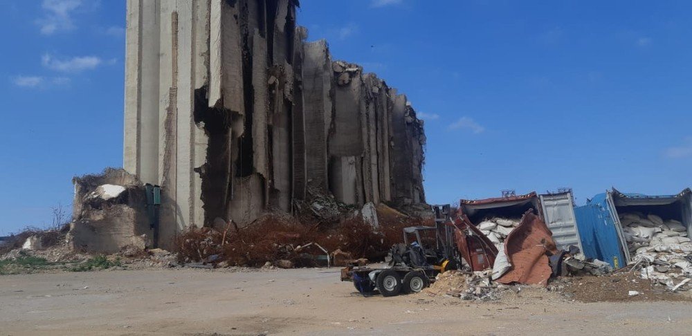 Facianın Yaşandığı Beyrut Limanında, Onarım Çalışmaları Yavaş İlerliyor