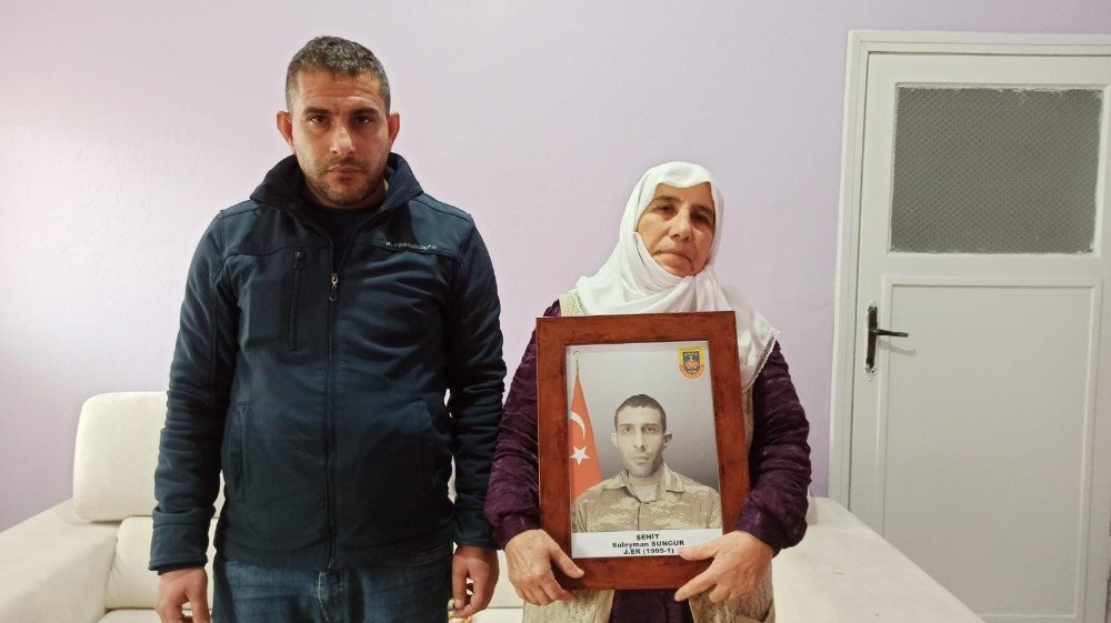 Siirtli Şehit Ağabeyi Sungur, Terör Örgütü Pkk’ya Lanet Okudu
