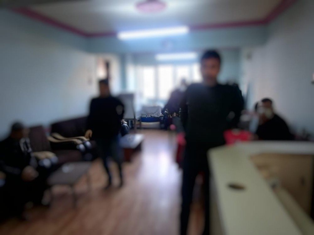 İ̇ki İşyerine Kumar Baskını